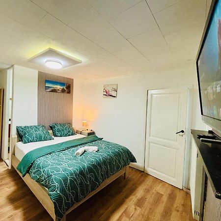 Cozy&Calm Room With Ensuite Heers 外观 照片