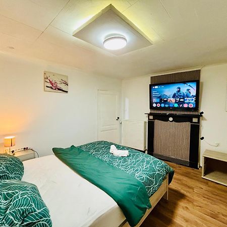 Cozy&Calm Room With Ensuite Heers 外观 照片